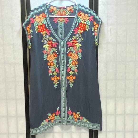 Johnny Was Tops - Johnny Was Cap Sleeve V Neck Embroidered Sheer Heidi Tunic Kaftan Blue Grey S